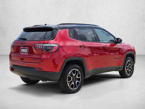Red Hot Pearlcoat 2025 Jeep Compass Trailhawk