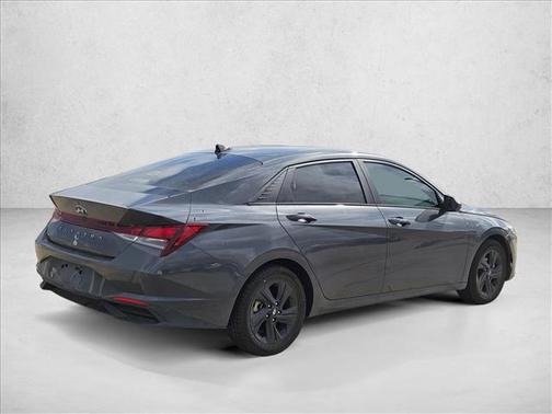 Ecotronic Gray 2023 Hyundai ELANTRA SEL