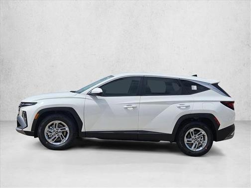 Serenity White Pearl 2026 Hyundai TUCSON SE