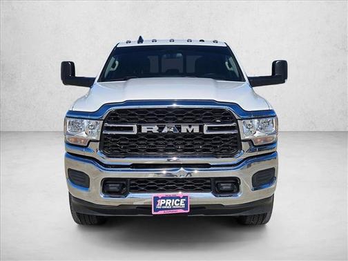 2020 RAM 2500 Tradesman Crew Cab 4X4 6'4' Box
