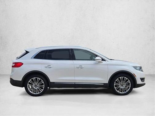 White Platinum Metallic Tri-Coat 2018 Lincoln MKX Reserve