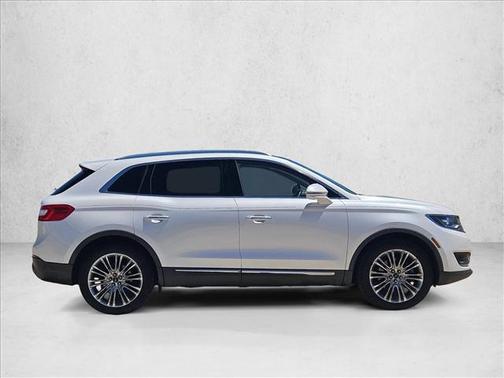 White Platinum Metallic Tri-Coat 2018 Lincoln MKX Reserve