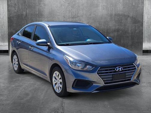 2019 Hyundai Accent SE