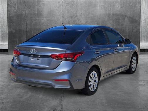 2019 Hyundai Accent SE