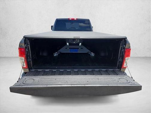 2023 RAM 2500 Big Horn Crew Cab 4x4 8' Box