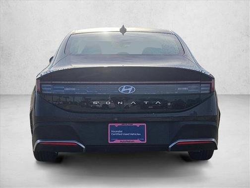 2025 Hyundai SONATA SE