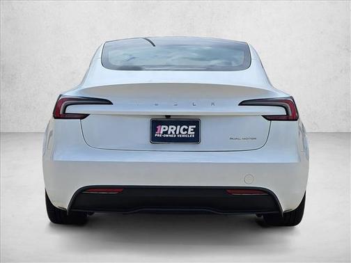 Pearl White Multi-Coat 2024 Tesla Model 3 Long Range