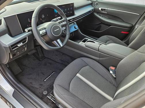 2026 Hyundai SONATA SEL
