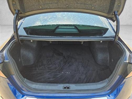 Deep Blue Pearl 2022 Nissan Altima SR VC-Turbo FWD