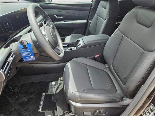 Phantom Black 2026 Hyundai SANTA CRUZ SEL Activity