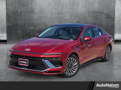 2025 Hyundai SONATA Hybrid Limited
