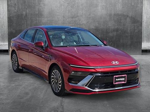 2025 Hyundai SONATA Hybrid Limited