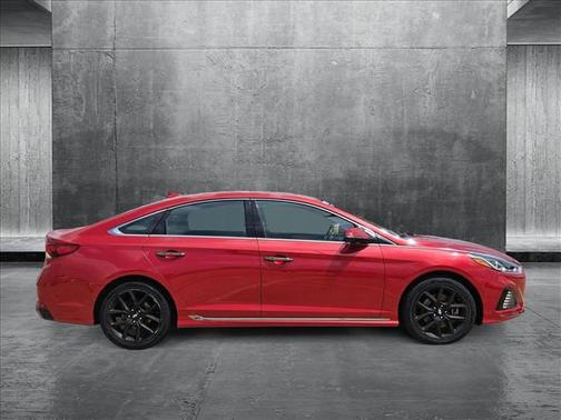 2018 Hyundai SONATA Sport 2.0T