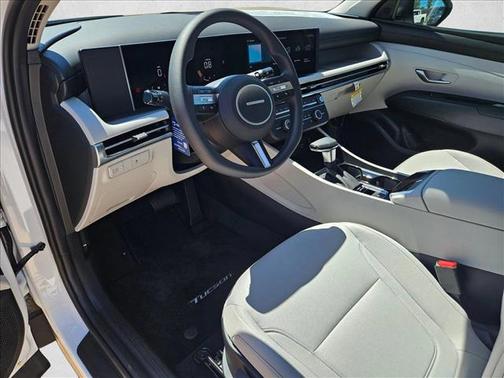 Serenity White Pearl 2026 Hyundai TUCSON SE