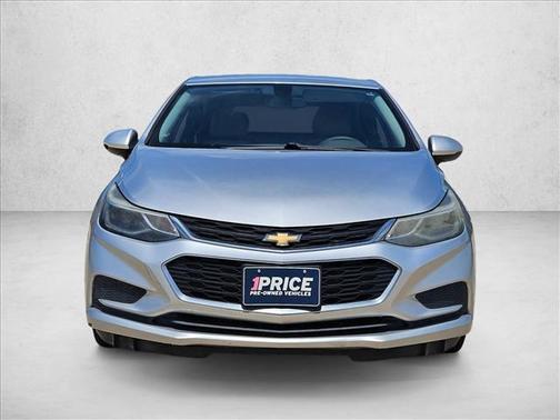 Silver Ice Metallic 2018 Chevrolet Cruze LT
