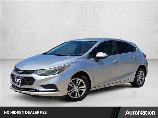 Silver Ice Metallic 2018 Chevrolet Cruze LT