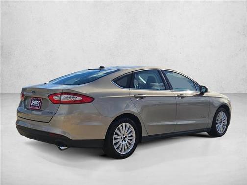 2016 Ford Fusion Hybrid S