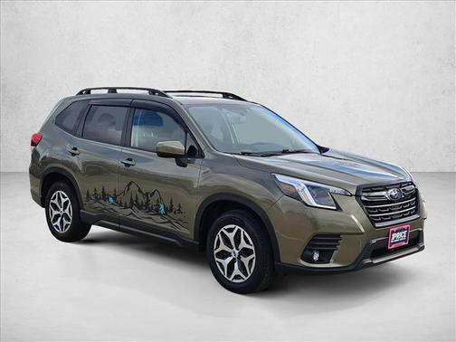 2024 Subaru Forester Premium