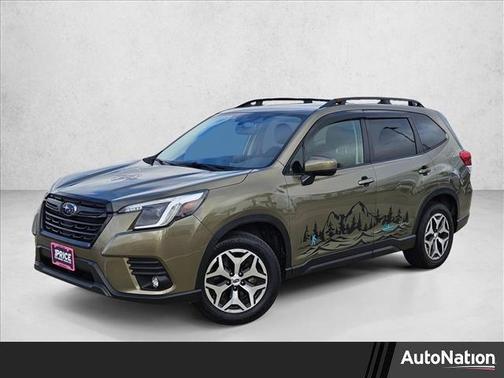 2024 Subaru Forester Premium