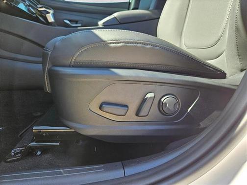 Atlas White 2026 Hyundai SANTA CRUZ SEL