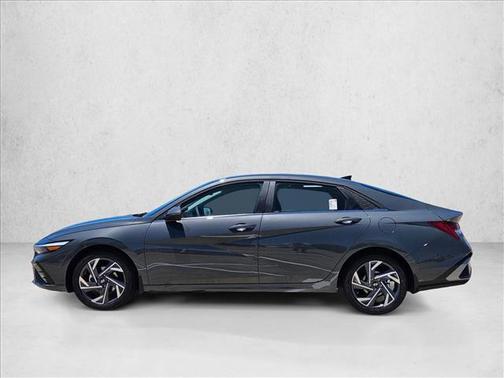 Ecotronic Gray 2025 Hyundai ELANTRA Limited