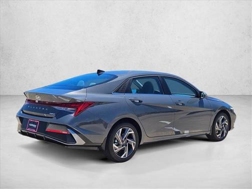 Ecotronic Gray 2025 Hyundai ELANTRA Limited