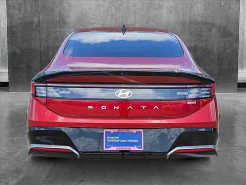 2024 Hyundai SONATA Hybrid SE