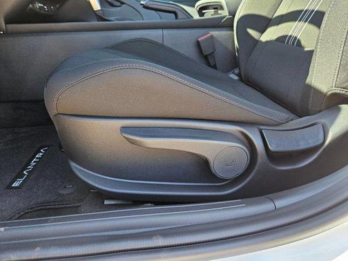 2026 Hyundai ELANTRA Sport