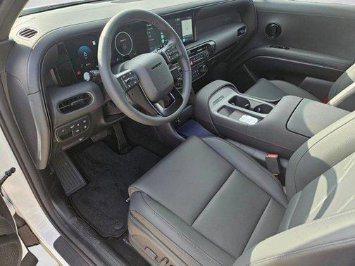 Creamy White Pearl 2026 Hyundai PALISADE XRT Pro