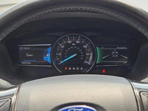 White Platinum Metallic Tri-Coat 2019 Ford Explorer XLT