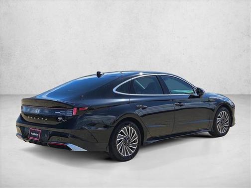 Abyss Black 2026 Hyundai SONATA Hybrid Limited