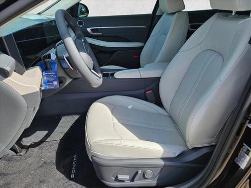 Abyss Black 2026 Hyundai SONATA Hybrid Limited