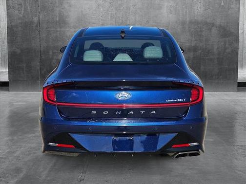 2020 Hyundai SONATA Limited