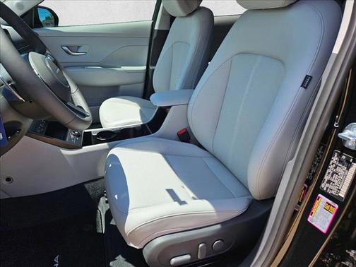 Abyss Black Pearl 2026 Hyundai KONA SEL Premium