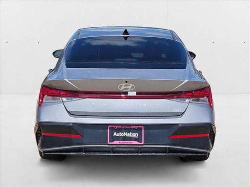 2025 Hyundai ELANTRA HEV Limited