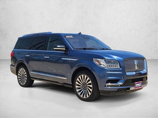 Blue Diamond Metallic 2019 Lincoln Navigator Reserve