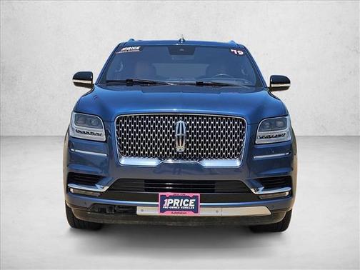Blue Diamond Metallic 2019 Lincoln Navigator Reserve