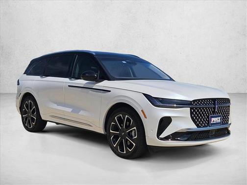 2024 Lincoln Nautilus Reserve