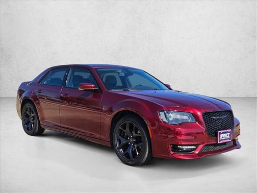 2022 Chrysler 300 Touring