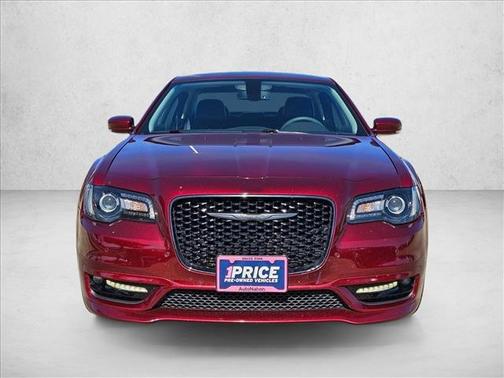 2022 Chrysler 300 Touring