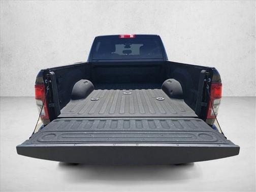 2023 RAM 3500 Big Horn Crew Cab 4x4 6'4' Box