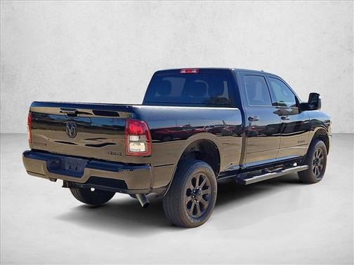 2023 RAM 3500 Big Horn Crew Cab 4x4 6'4' Box