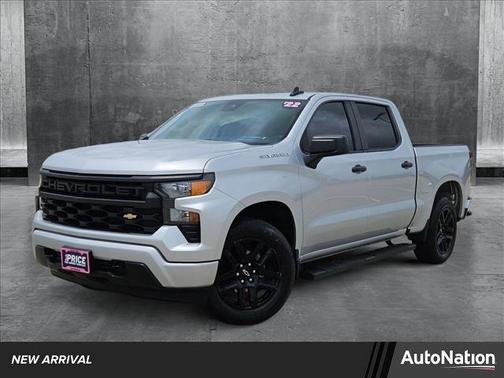 2022 Chevrolet Silverado 1500 Custom