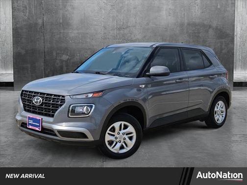 2022 Hyundai VENUE SE