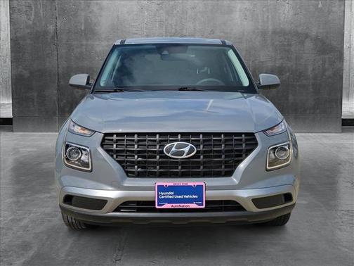 2022 Hyundai VENUE SE