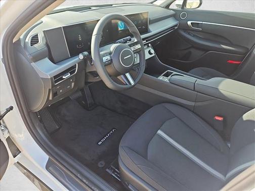 2026 Hyundai SONATA SEL