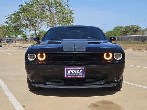 2020 Dodge Challenger SXT