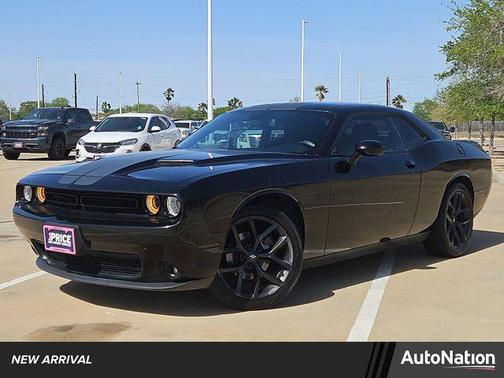 2020 Dodge Challenger SXT