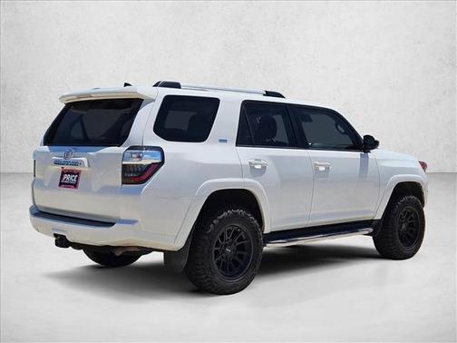 Super White 2021 Toyota 4Runner SR5