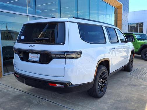 2026 Jeep Grand Wagoneer L Limited Reserve 4x4